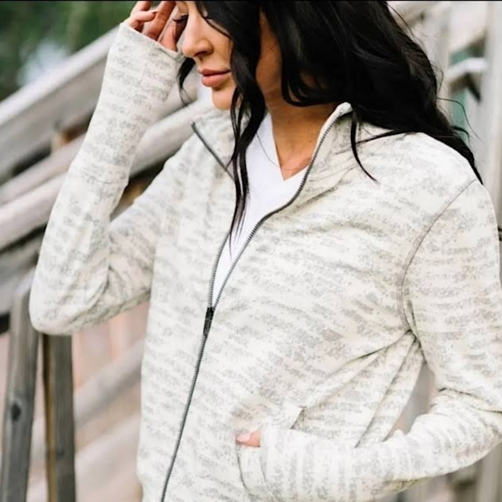 ZYIA Active Womens M Cream Combo Zipper Jacket Pockets Yoga Athleisure Running